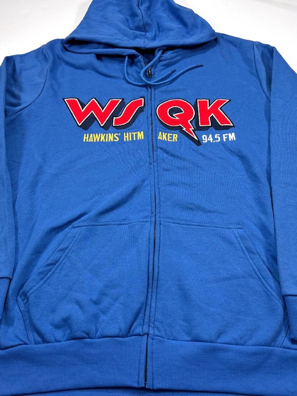Stranger Things WSQK Hawkins Hitmaker 94.5 FM Zippered Hoodie BoxLunch NEW NWT